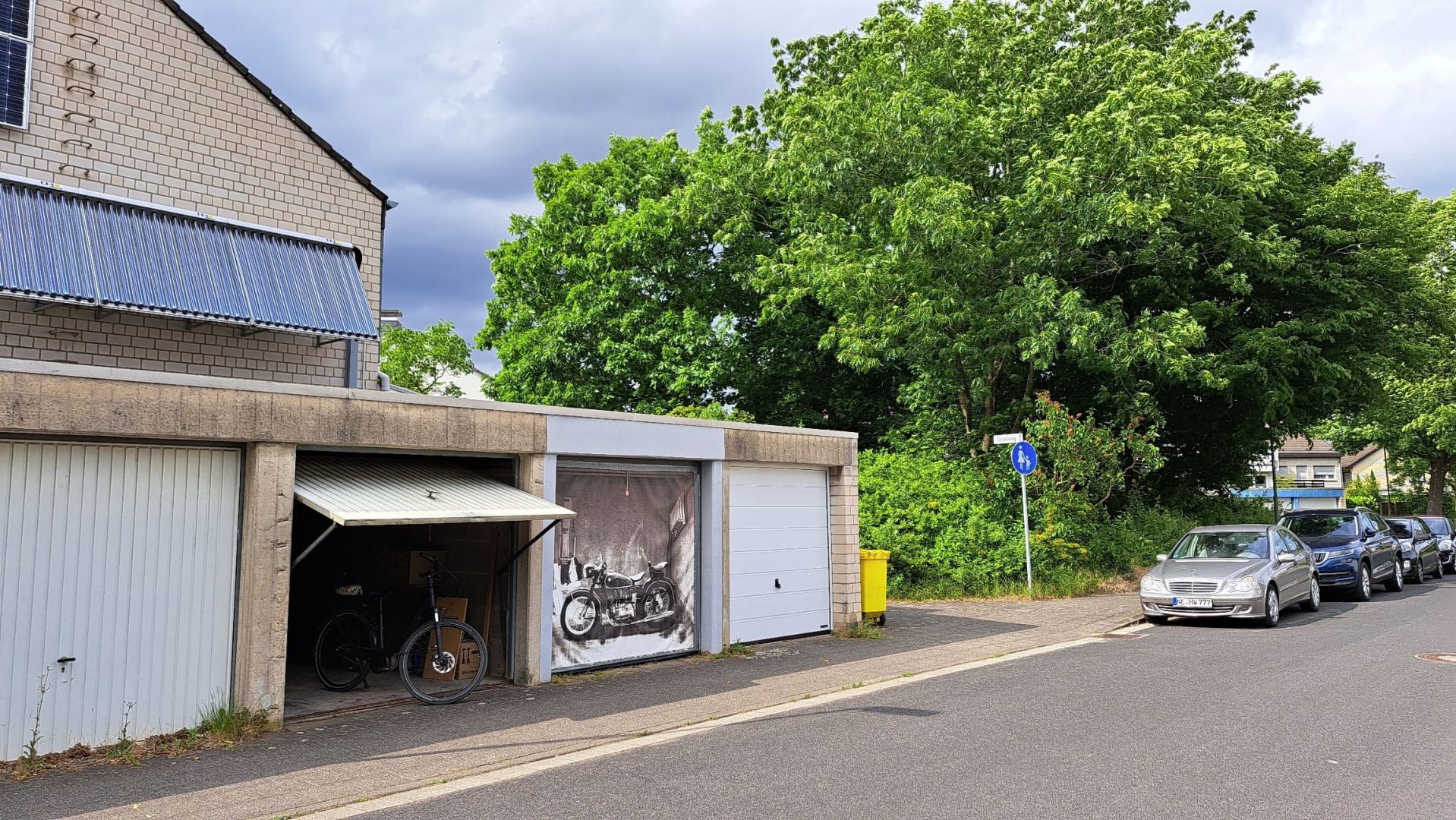 Licht. Raum. Grünblick - Stilvolles Reihenmittelhaus in Neuss-Rosellen